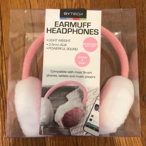 Earmuff Headphones